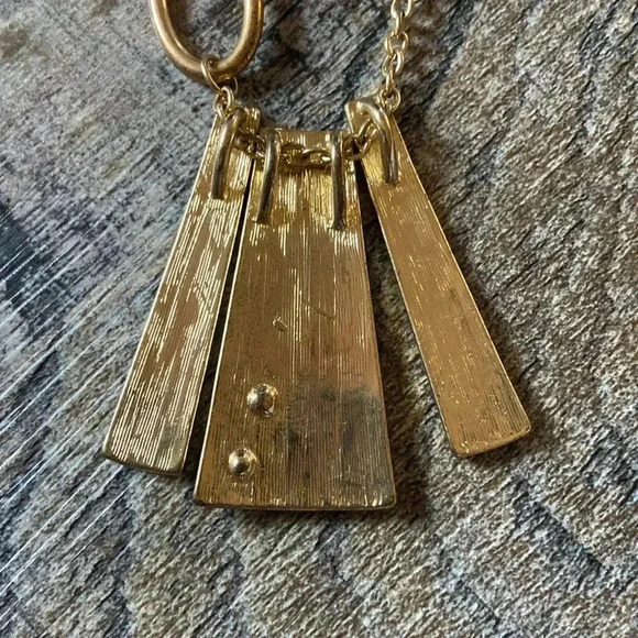 Gold /  Rhinestone Necklace - Picture 6 of 6